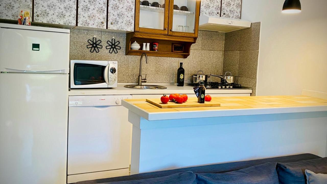 Bilini Garden Apartment プーラ エクステリア 写真